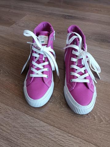 MUSTANG sneakers / gympen mt 37 NIEUW!! beschikbaar voor biedingen
