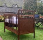 Sfeervol VINTAGE LEDIKANT uit de SIXTIES, Ophalen, Ledikant