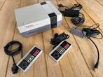 Nintendo NES vintage en super Mario Bros spel, Ophalen of Verzenden, Zo goed als nieuw, Met 2 controllers