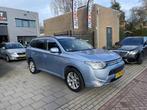 Mitsubishi Outlander 2.0 PHEV Executive Edition 2e Eig Trekh, Navigatiesysteem, 4 cilinders, Blauw, Leder en Stof