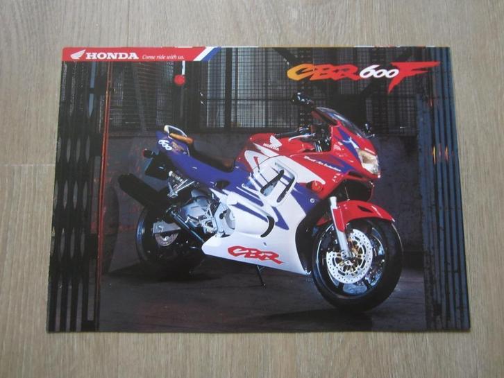 Honda CBR600F brochure folder 1997 1998, Motoren, Handleidingen en Instructieboekjes, Honda, Ophalen of Verzenden