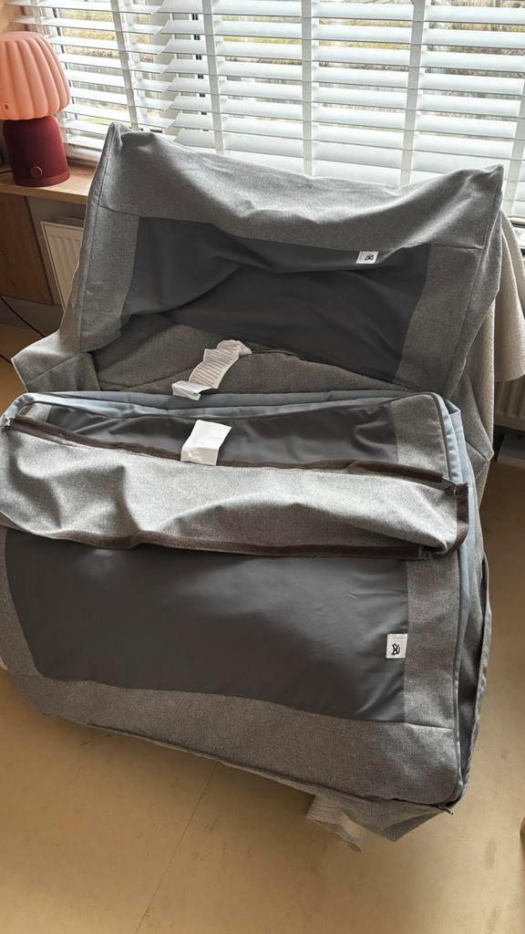 IKEA KIVIK hoes voor 1-zits slaapbank – grijs/beige, Huis en Inrichting, Banken | Sofa's en Chaises Longues, Zo goed als nieuw