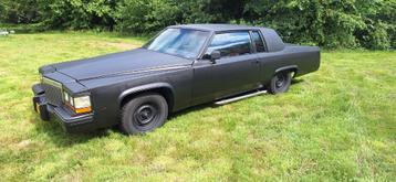 `81 CADILLAC DEVILLE 6.0L V8 Lpg, apk tot 19-6-27 beschikbaar voor biedingen