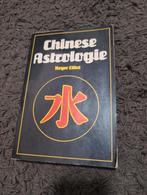 Chinese Astrologie - Roger Elliot, Gelezen, Achtergrond en Informatie, Astrologie, Ophalen of Verzenden