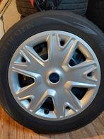 Winterbanden met stalen velgen van Ford, Auto-onderdelen, Banden en Velgen, Ophalen, 17 inch, Winterbanden, 235 mm