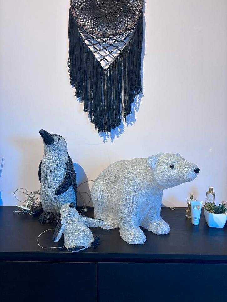 Kerstfiguren Set: IJsbeer & Pinguïns met LED, Diversen, Kerst, Nieuw, Ophalen of Verzenden