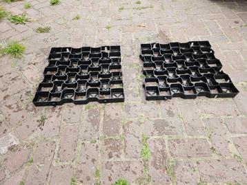 Grote partij paddockroosters, prijs/m² beschikbaar voor biedingen
