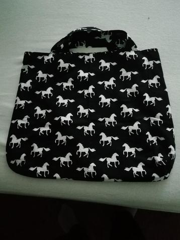 Shopper- tas beschikbaar voor biedingen