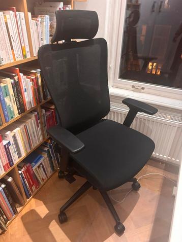 Zwarte Bureaustoel - Draaibaar beschikbaar voor biedingen