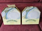 # 2 sets Johnson Bro's La Rochelle Wedgwood 5 delig servies, Ophalen of Verzenden, Zo goed als nieuw, Porselein, Overige stijlen