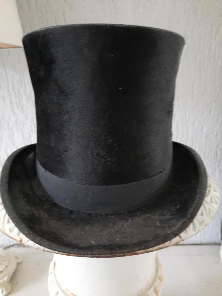 Engelse oude hoge hoed., Antiek en Kunst, Antiek | Kleding en Accessoires, Ophalen of Verzenden