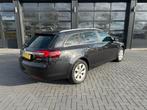 Opel Insignia 1.6 T Dealer onderhouden (bj 2015), Gebruikt, 4 cilinders, Zwart, Handgeschakeld