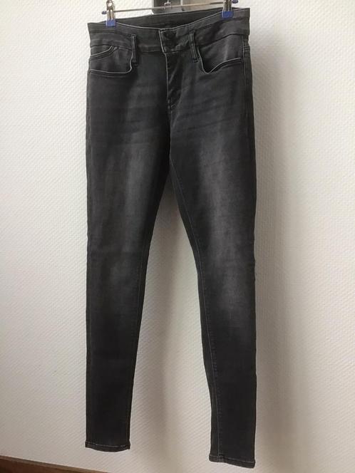 Tripper jeans, spijkerbroek grijs / zwart maat 28 lengte 32, Kleding | Dames, Spijkerbroeken en Jeans, Zo goed als nieuw, W28 - W29 (confectie 36)