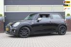 Mini Cooper 1.5 One Facelift | Carplay | Union Jack, Stof, 4 stoelen, Zwart, Bedrijf