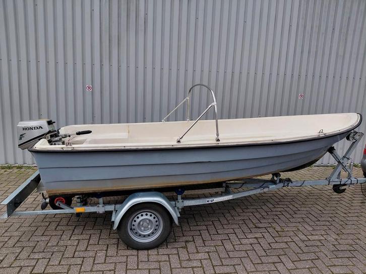 Garda 4.30 toer/visboot + Honda 6 pk 4 TAKT motor, Watersport en Boten, Vis- en Consoleboten, Zo goed als nieuw, Tot 10 pk, 3 tot 6 meter
