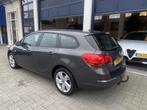 Opel Astra Sports Tourer 1.4 Turbo Berlin NAVI/AIRCO/CRUISE/, Voorwielaandrijving, Euro 5, 4 cilinders, Origineel Nederlands