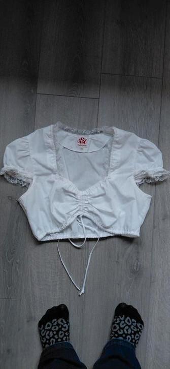 Blouse voor dirndle  beschikbaar voor biedingen