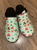 New  Sanita Klompen in doos MT 39 met hartjes, Kleding | Dames, Schoenen, Ophalen of Verzenden, Zo goed als nieuw, Zwart, Werkschoenen