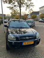 Hyundai Tucson 2.0 I 2WD 2006 Zwart, 74 €/maand, 4 cilinders, Zwart, Handgeschakeld
