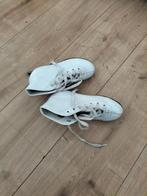 Kunstschaatsen witte maat 29 en de zwarte maat 30, Sport en Fitness, Schaatsen, Ophalen of Verzenden, Zo goed als nieuw, Kunstschaatsen