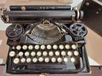 Oude typemachine Underwood vintage, Antiek en Kunst, Antiek | Kantoor en Zakelijk, Ophalen of Verzenden