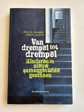 Evelyne Dewamme - Van drempel tot drempel beschikbaar voor biedingen