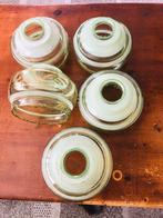 Lampen kapjes, Ophalen