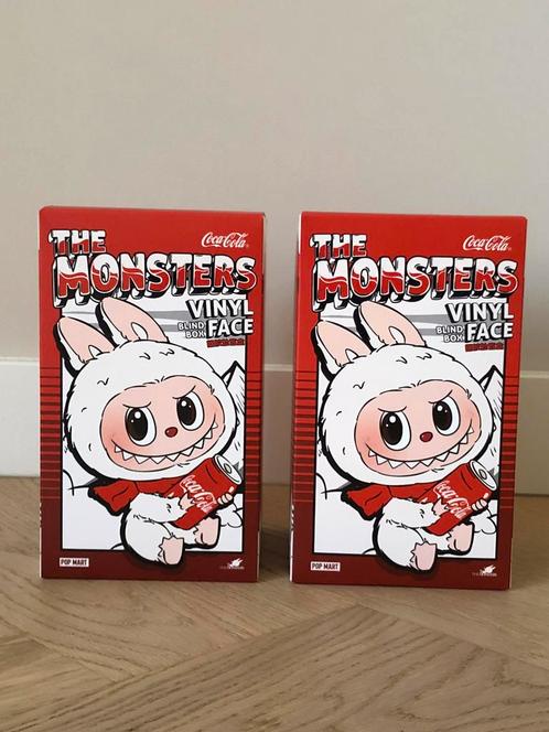 Per Set | 100% Originele Coca Cola Vinyl face Labubu, Verzamelen, Poppetjes en Figuurtjes, Zo goed als nieuw, Ophalen of Verzenden