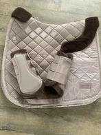 Mooi Eskadron sjabrak, zgan met bijpassende beenbeschermers, Ophalen of Verzenden, Zo goed als nieuw