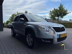 Skoda Yeti Skoda Yeti 1.2 TSI Ambition Nieuwe distributieket, Auto's, Voorwielaandrijving, Euro 5, 4 cilinders, Blauw