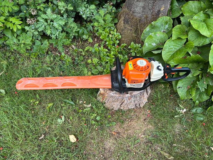Stihl HS 81 R prof. benzine heggenschaar 60 cm. Hele nette!!, Tuin en Terras, Heggenscharen, Gebruikt, Benzine, Ophalen of Verzenden