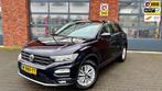 Volkswagen T-Roc 1.0 TSI Style|Navigatie|Apple Carplay|Lane, Voorwielaandrijving, Stof, Gebruikt, Euro 6