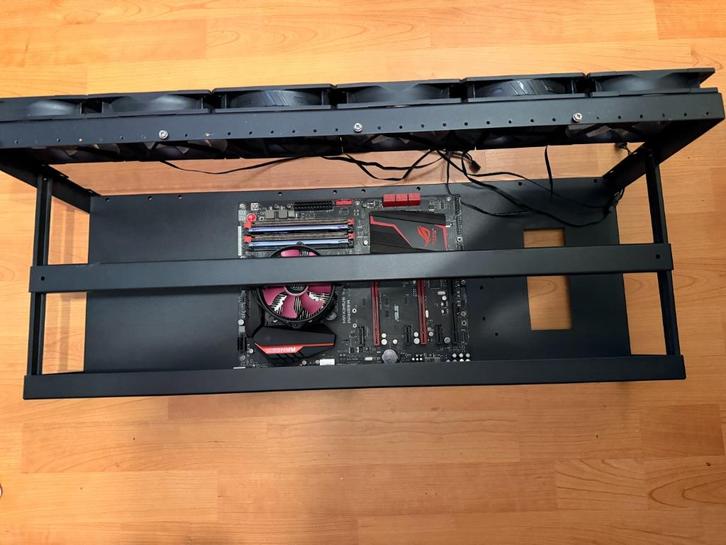 Asus Rampage V Extreme, Intel Intel i7-5820K,16GB DDR3, Computers en Software, Moederborden, Gebruikt, Intel, DDR3, Ophalen