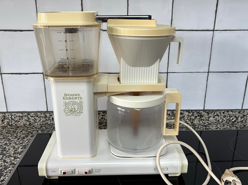 DOUWE EGBERTS VINTAGE FILTERKOFFIEZETAPPARAAT, Minder dan 1 liter, Ophalen of Verzenden, Zo goed als nieuw, 3 snelheden of meer