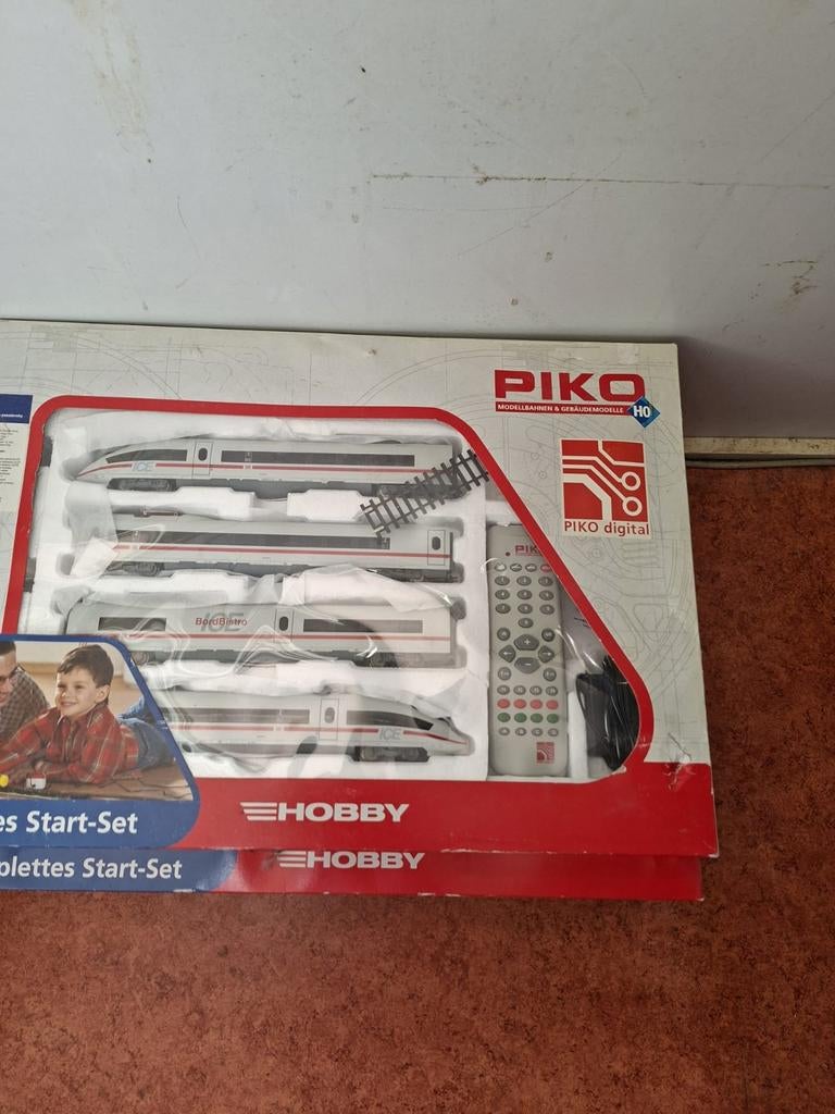 Piko 57195, Auto, Revell, Groter dan 1:32, Nieuw