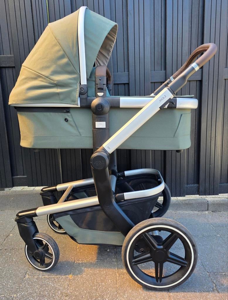 Zeer complete Joolz day+, Zo goed als nieuw, Verstelbare duwstang, Ophalen, Kinderwagen