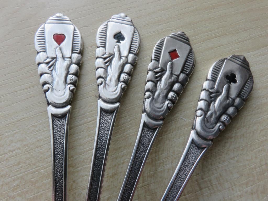 Bridge of kaarten lepeltjes . Zie ook mijn andere lepeltjes, Verzenden, Zo goed als nieuw