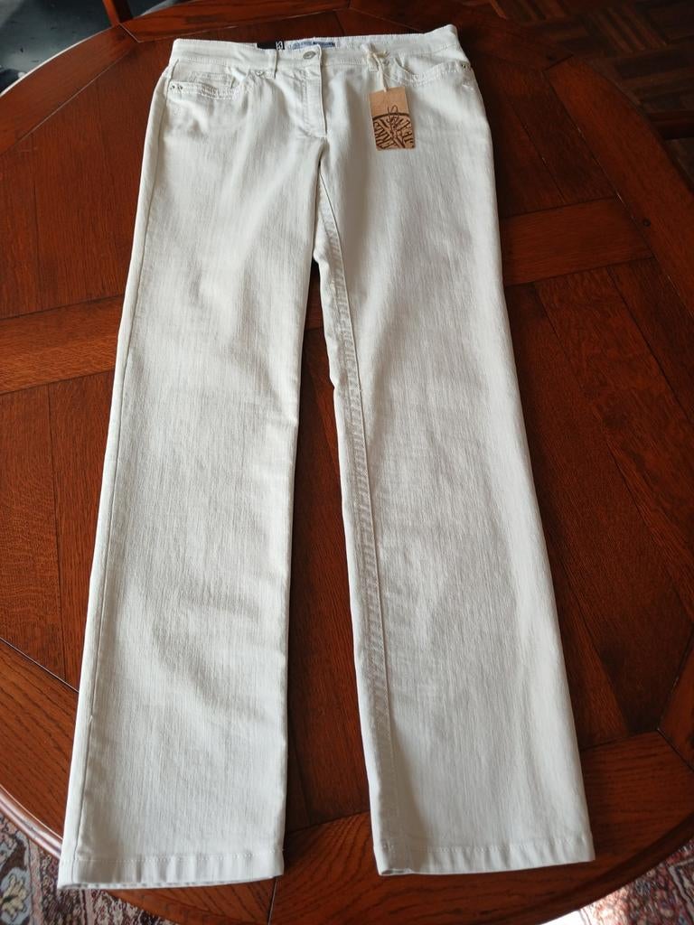 Zerres 40 beige, Kleding | Dames, Broeken en Pantalons, Nieuw, Maat 38/40 (M), Beige, Lang, Ophalen of Verzenden