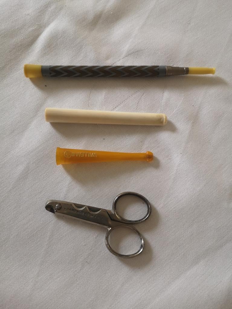 Sigaretten houder en sigaren houder, Verzamelen, Ophalen of Verzenden, Tabaksdoos of Verpakking