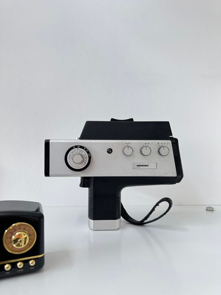 Agfa Movexoom 2000 Super 8 filmcamera, Ophalen of Verzenden, 8mm, (Video)band