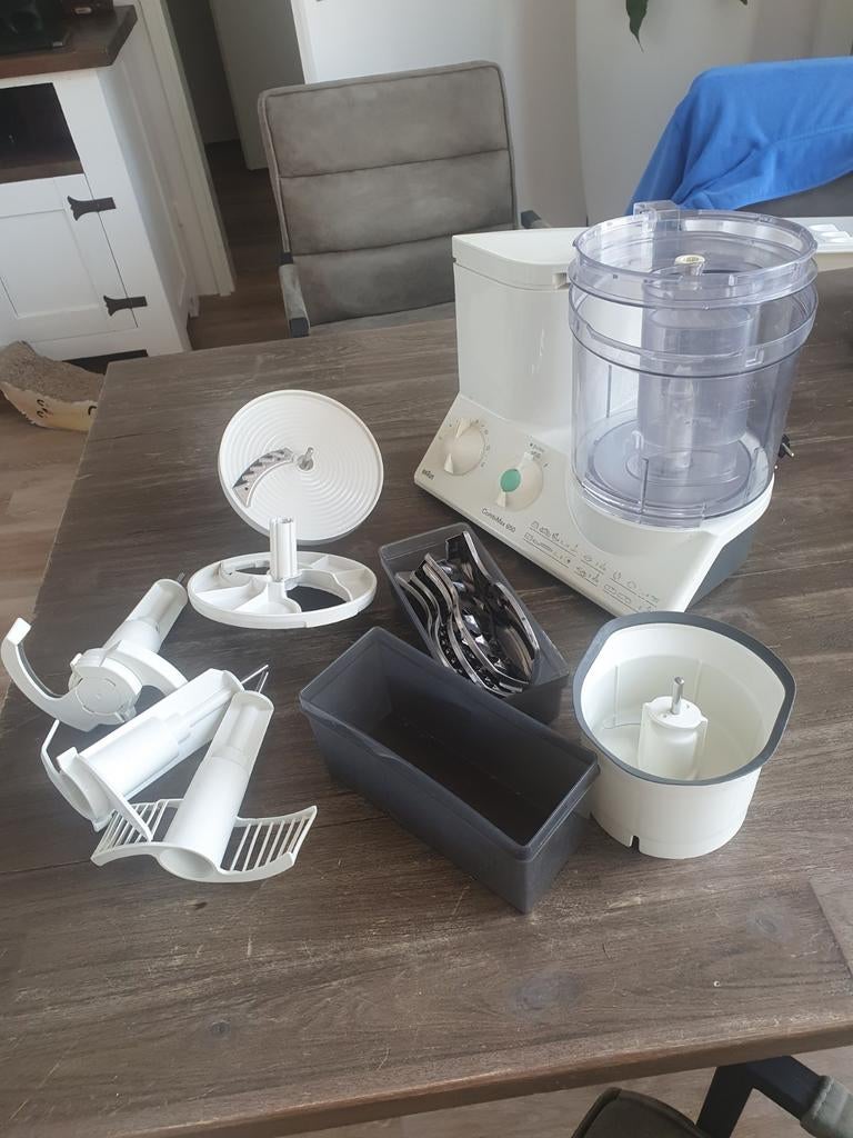 Braun keukenmachine, Witgoed en Apparatuur, Keukenmixers, Ophalen, Zo goed als nieuw, 3 snelheden of meer