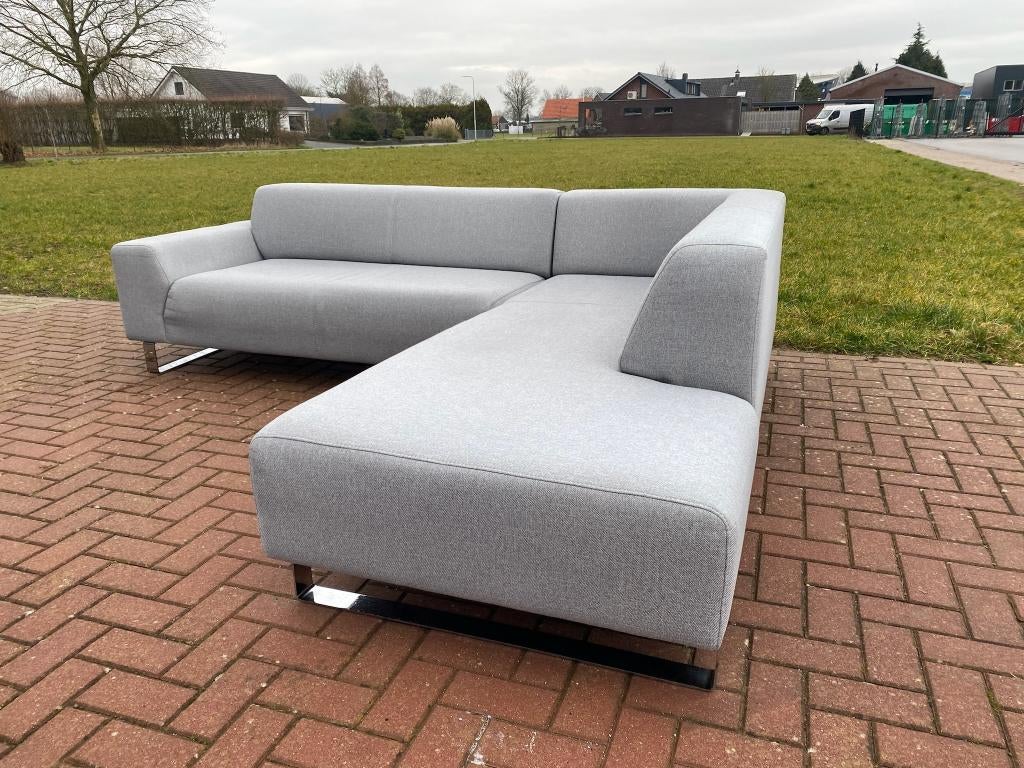 Montel Grijze Stoffen Hoekbank – Gratis Levering NL, Huis en Inrichting, Banken | Bankstellen, Overige materialen, 250 tot 300 cm