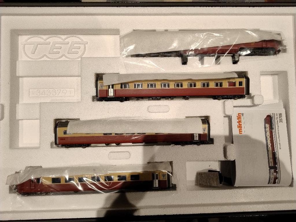 Märklin 39706 – Dieseltriebzug RAm TEE “Edelweiss”, Ophalen, Wisselstroom, Märklin, Nieuw