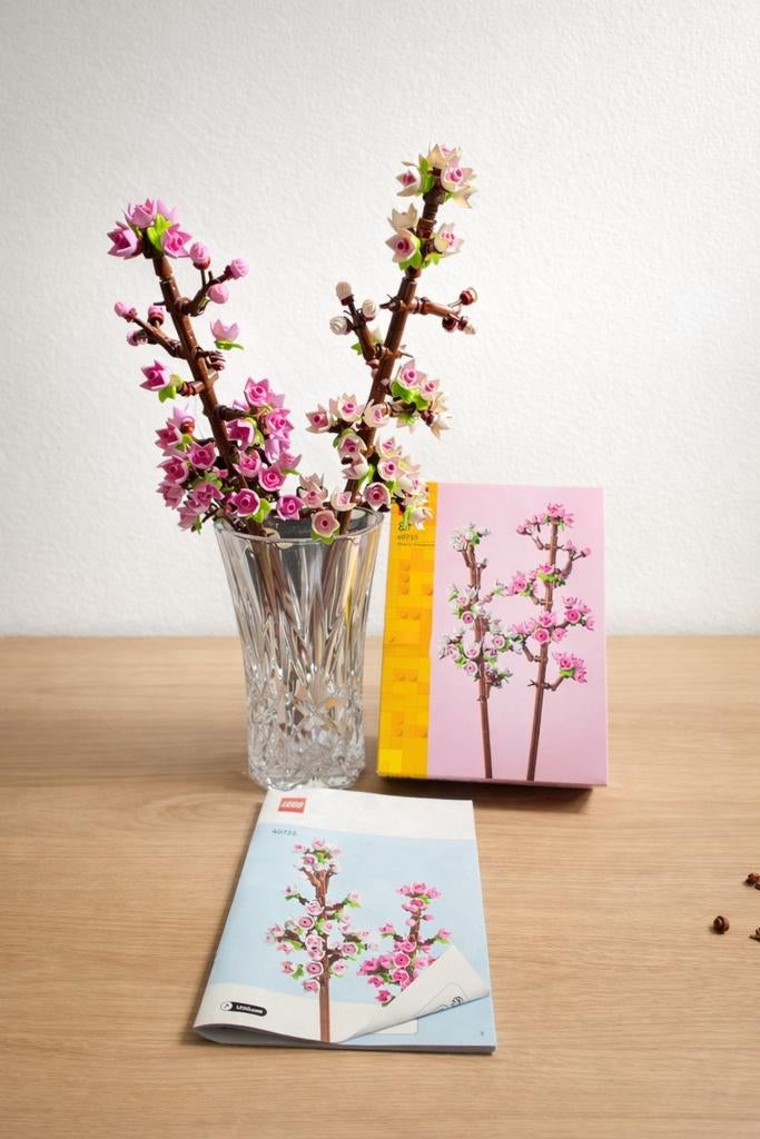 LEGO 40725 Cherry Blossoms – Compleet + boekje & doos, Ophalen of Verzenden, Zo goed als nieuw