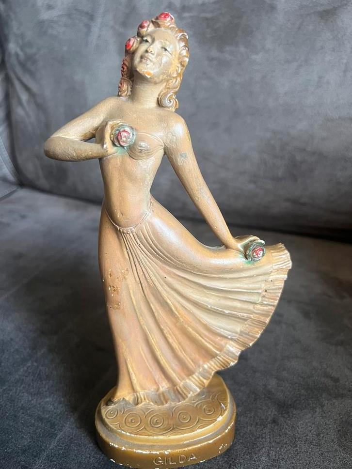 Antiek Beeldje Dansende Vrouw / Gilda Gesigneerd., Verzamelen, Beelden en Beeldjes, Zo goed als nieuw, Mens, Ophalen of Verzenden