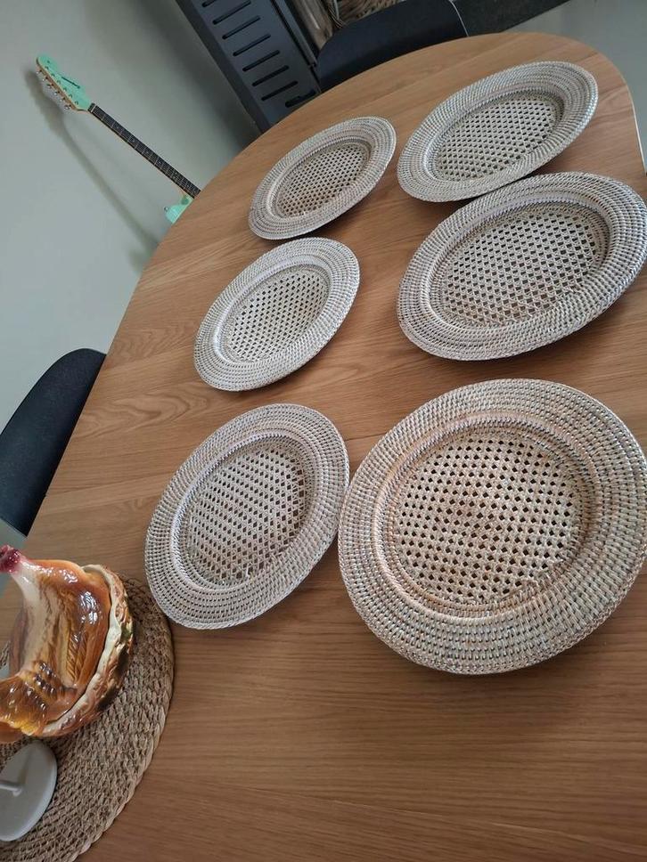 6 Vintage Rattan Onderborden - 32 cm - Paastafel, Huis en Inrichting, Keuken | Servies, Gebruikt, Bord(en), Overige stijlen, Overige materialen