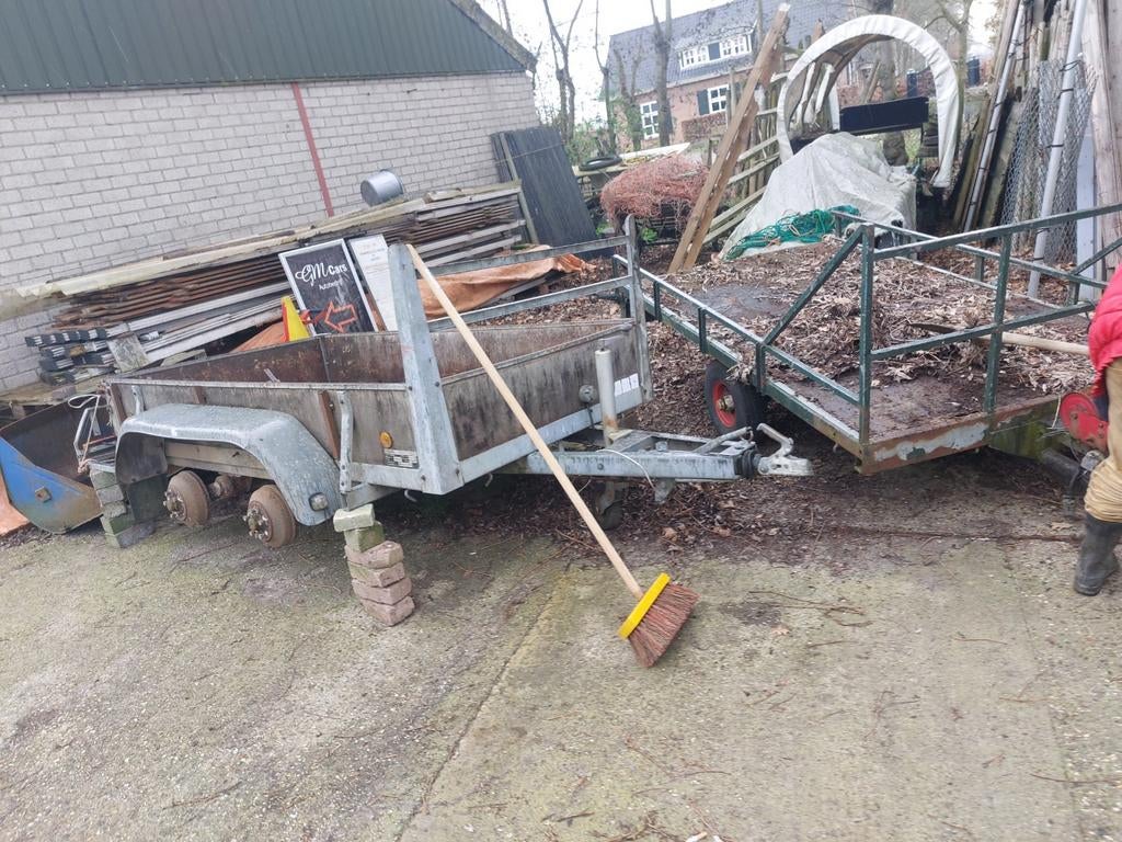 Gezocht!! Aanhanger / tandemasser / autoambulance opknapper, Auto diversen, Aanhangers en Bagagewagens, Ophalen of Verzenden