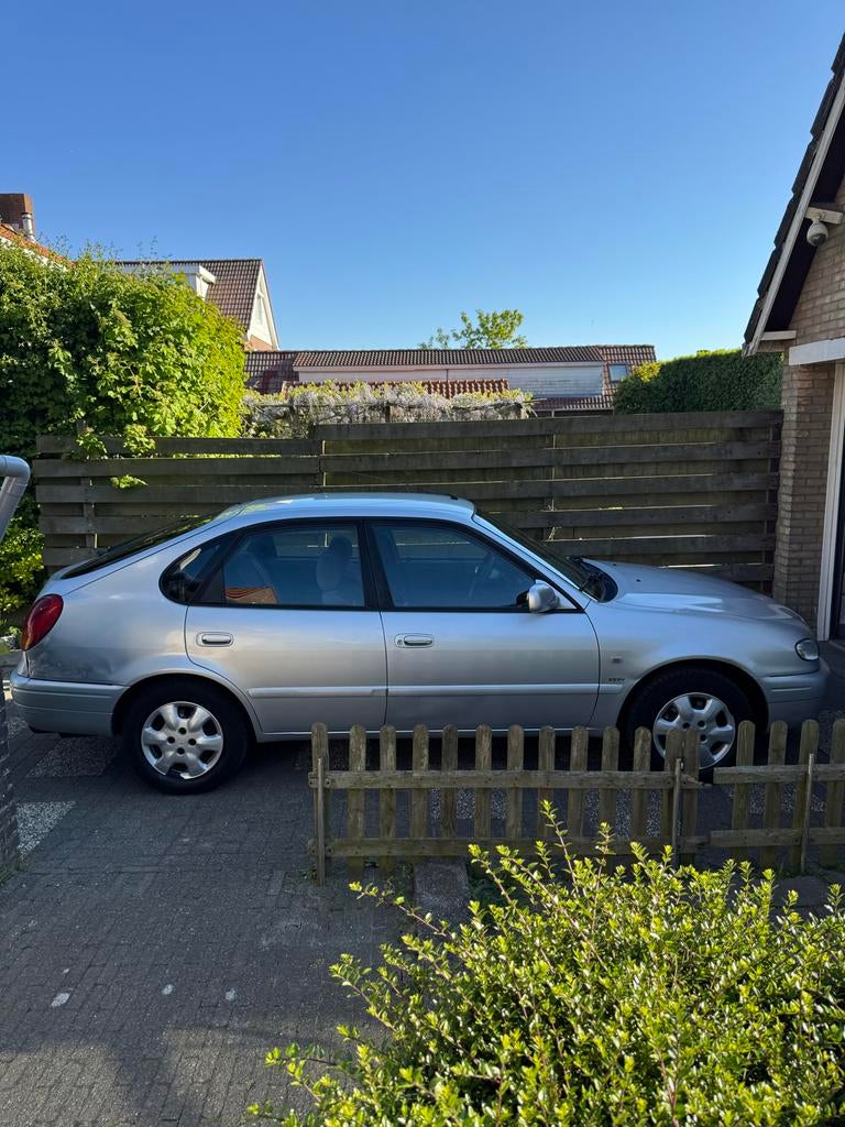 Toyota Corolla, 2001, Automaat, 136.000km,, Auto's, 450 kg, 4 cilinders, Corolla, 49 €/maand