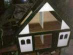 Houten poppenhuis, Ophalen of Verzenden, Zo goed als nieuw, Poppenhuis