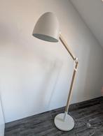 Witte vloerlamp inclusief peertje, Huis en Inrichting, Ophalen, Zo goed als nieuw, Hout, 150 tot 200 cm